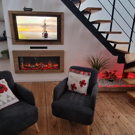 Le Cosy Du Theatre, Duplex Confortable Au Centre De 아파트 *
